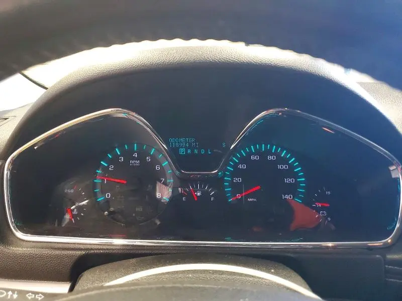 2015 CHEVROLET TRAVERSE LT  