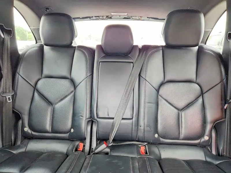 2015 PORSCHE CAYENNE SE HYBRID  