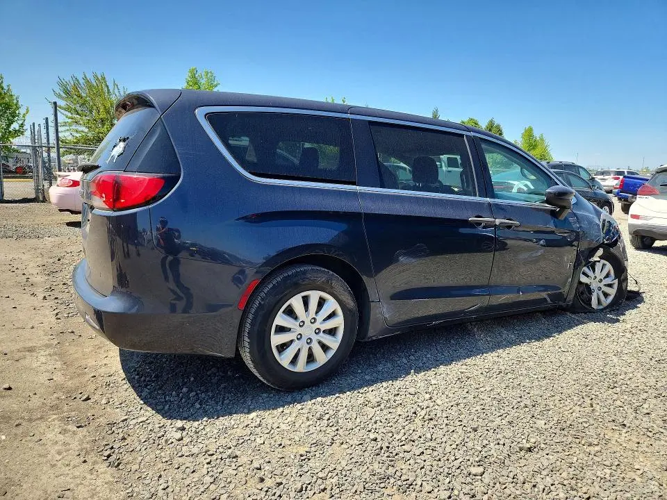 2019 CHRYSLER PACIFICA L  