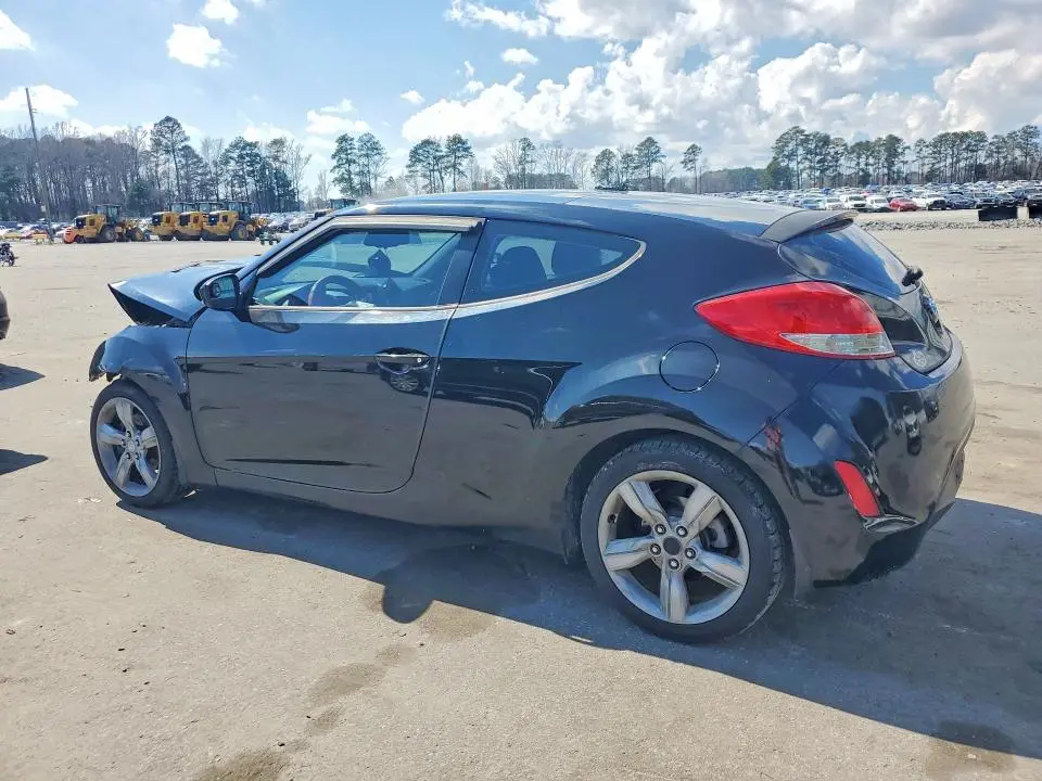 2013 HYUNDAI VELOSTER BASE  
