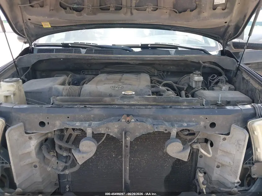 2013 TOYOTA TUNDRA PLATINUM 5.7L V8
