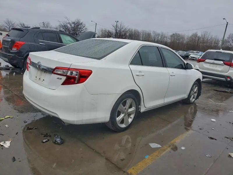 2012 TOYOTA CAMRY SE  