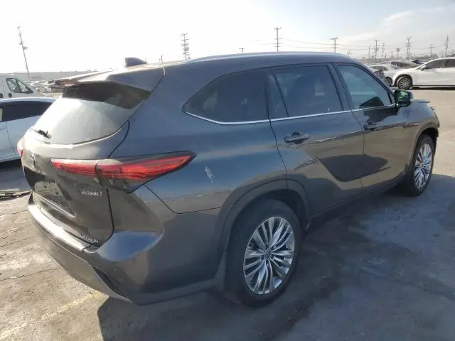 2023 TOYOTA HIGHLANDER HYBRID LIMITED  