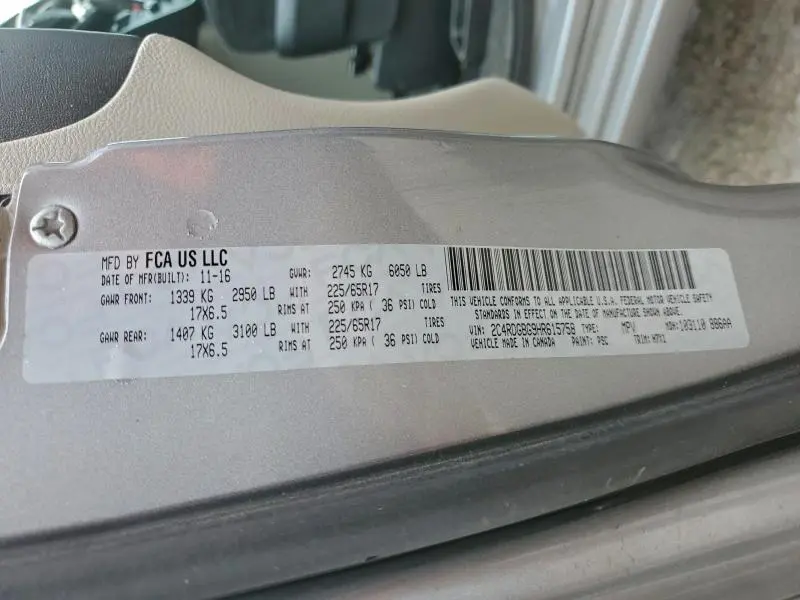 2017 DODGE GRAND CARAVAN SE  