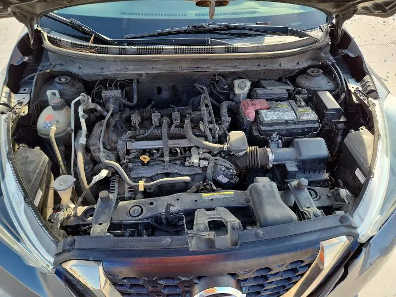 2019 NISSAN KICKS SR  