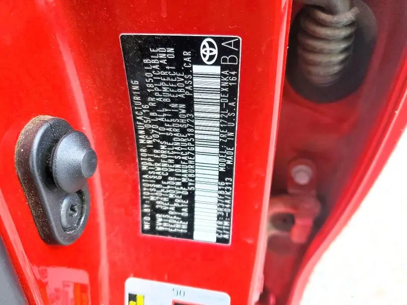 2016 TOYOTA COROLLA LE  