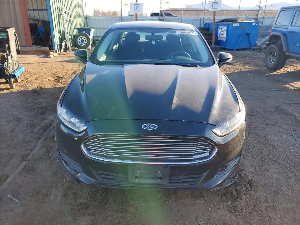 2016 FORD FUSION SE  