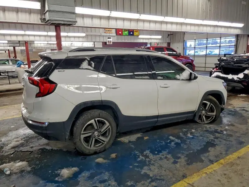 2018 GMC TERRAIN SLT  