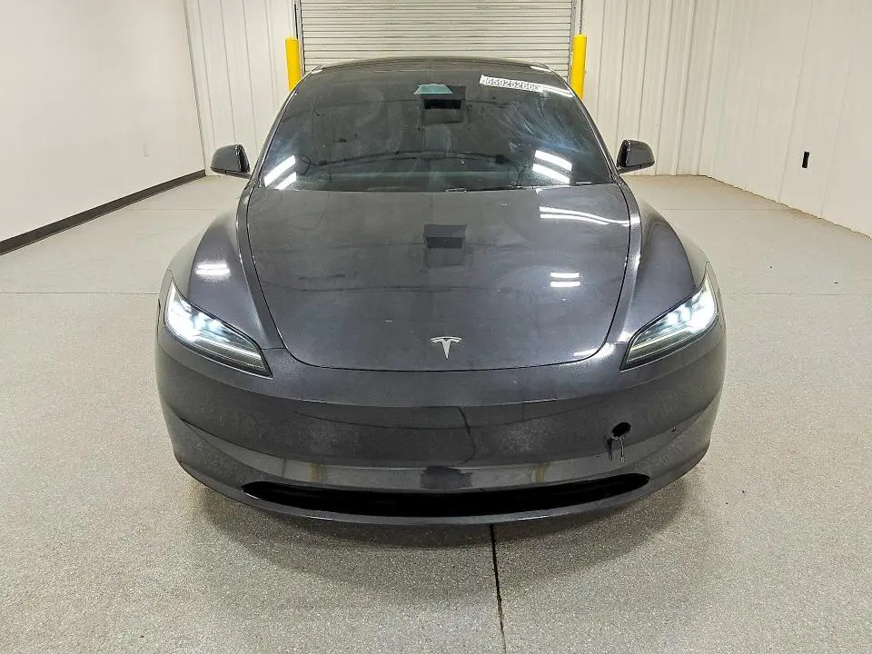 2024 TESLA MODEL 3   