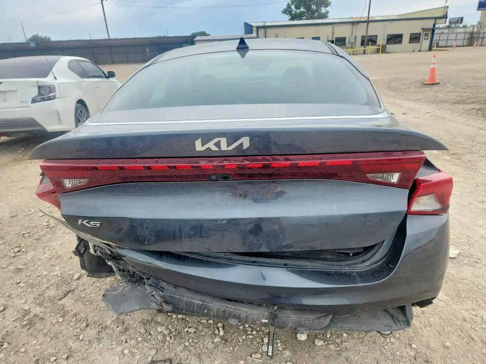 2022 KIA K5 LXS  