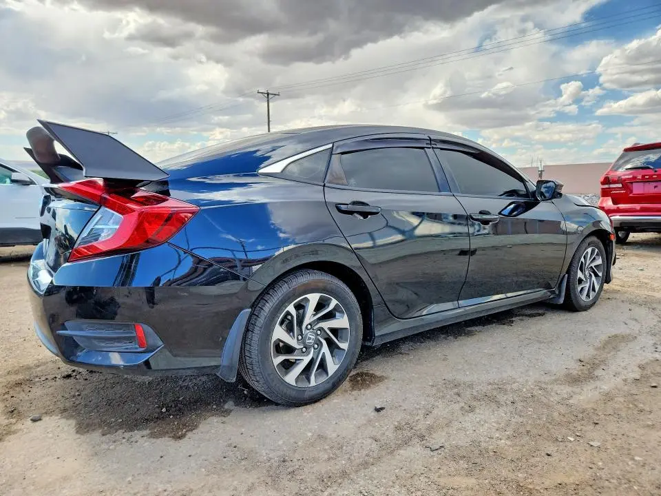 2016 HONDA CIVIC EX  