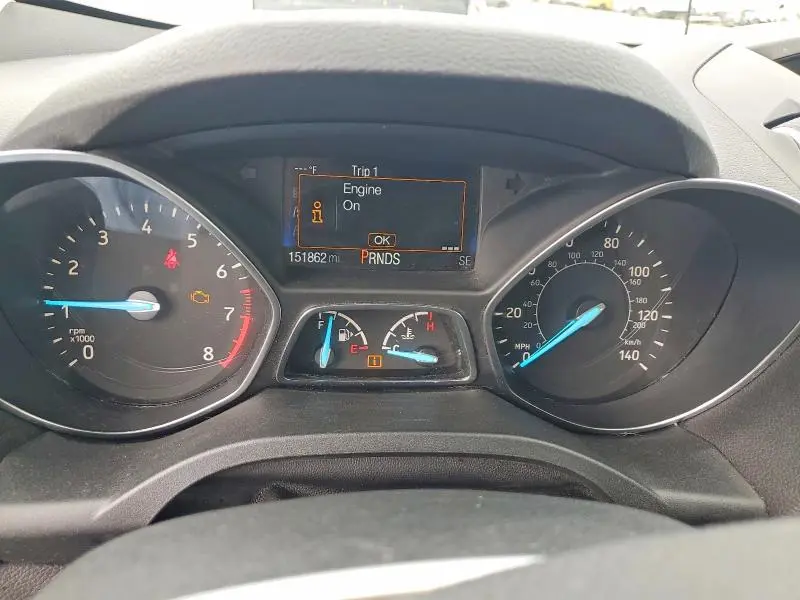 2017 FORD ESCAPE SE  