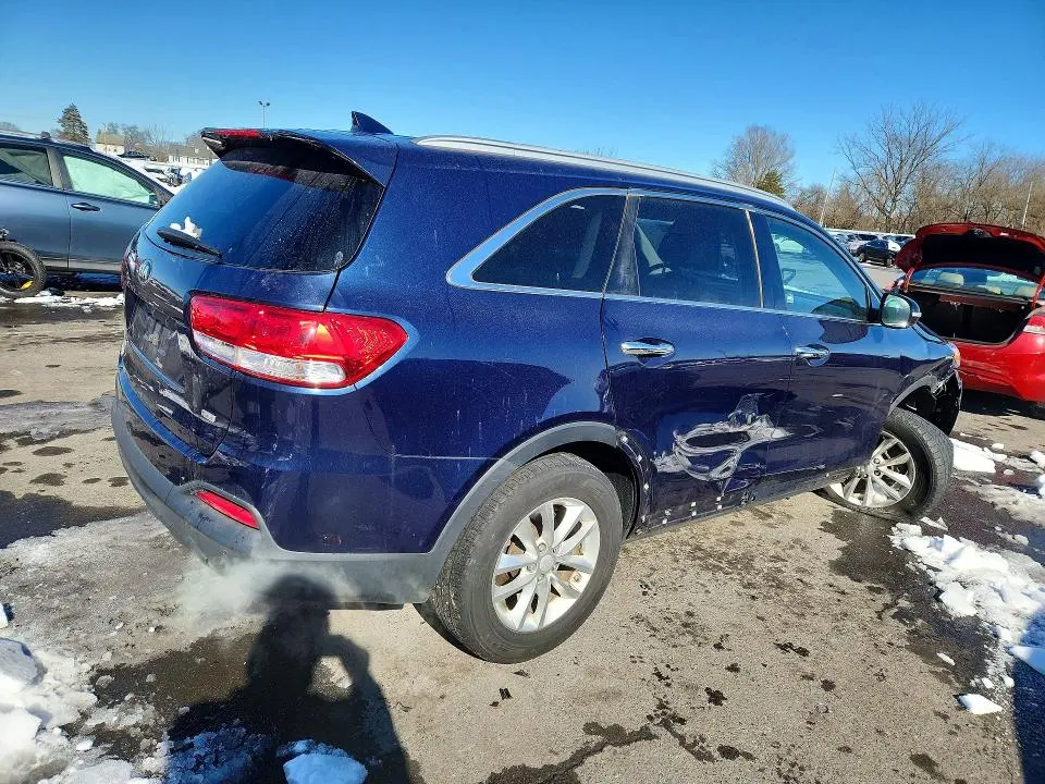 2016 KIA SORENTO LX  