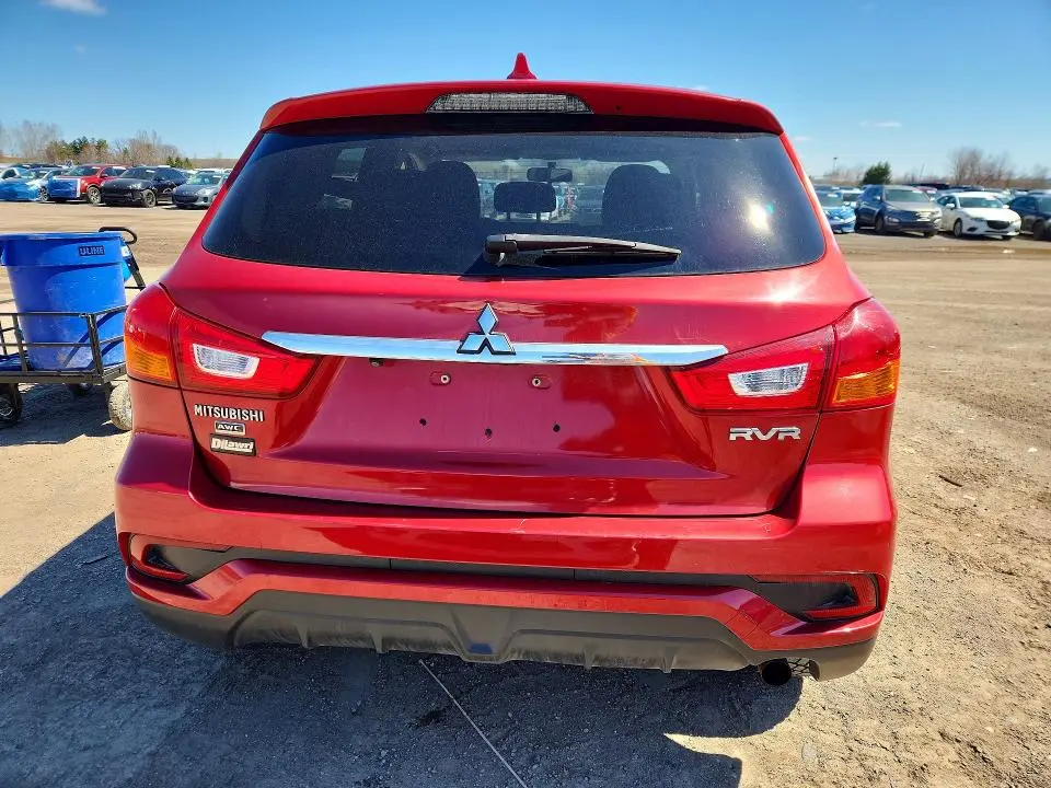 2018 MITSUBISHI RVR SE  