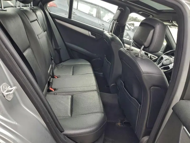 2013 MERCEDES-BENZ C 250  