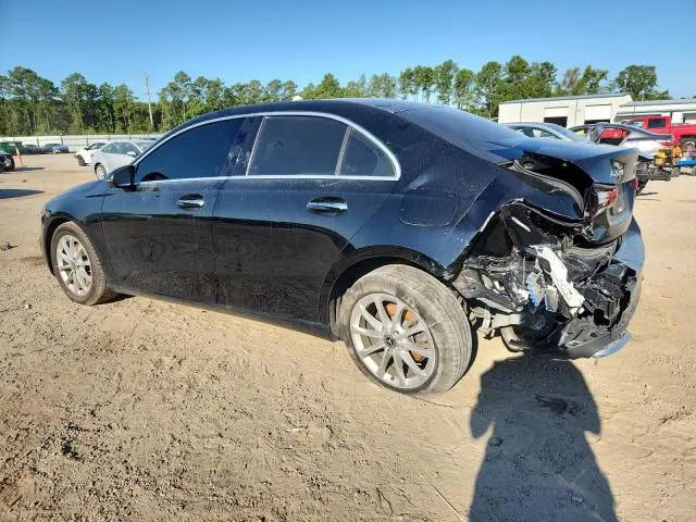 2019 MERCEDES-BENZ A 220  