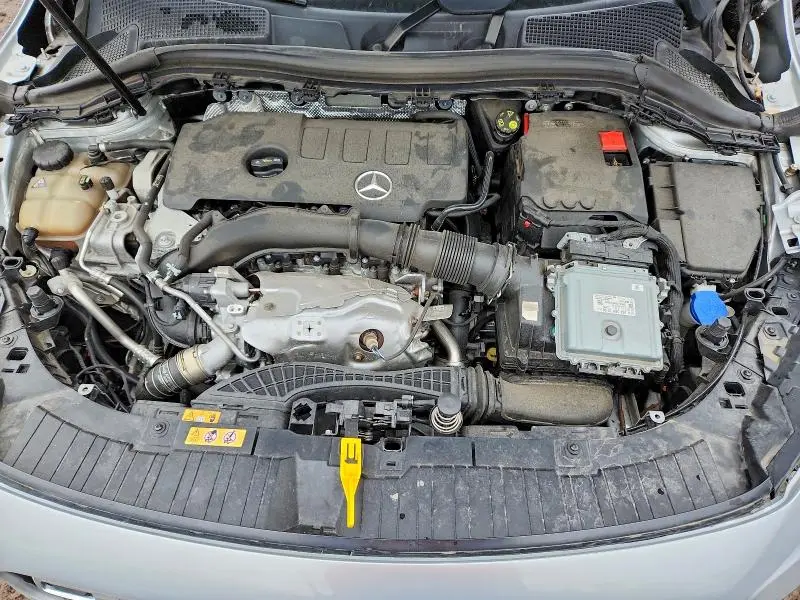 2021 MERCEDES-BENZ GLA 250 4MATIC  