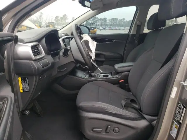 2017 KIA SORENTO LX