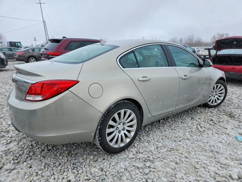 2011 BUICK REGAL CXL  