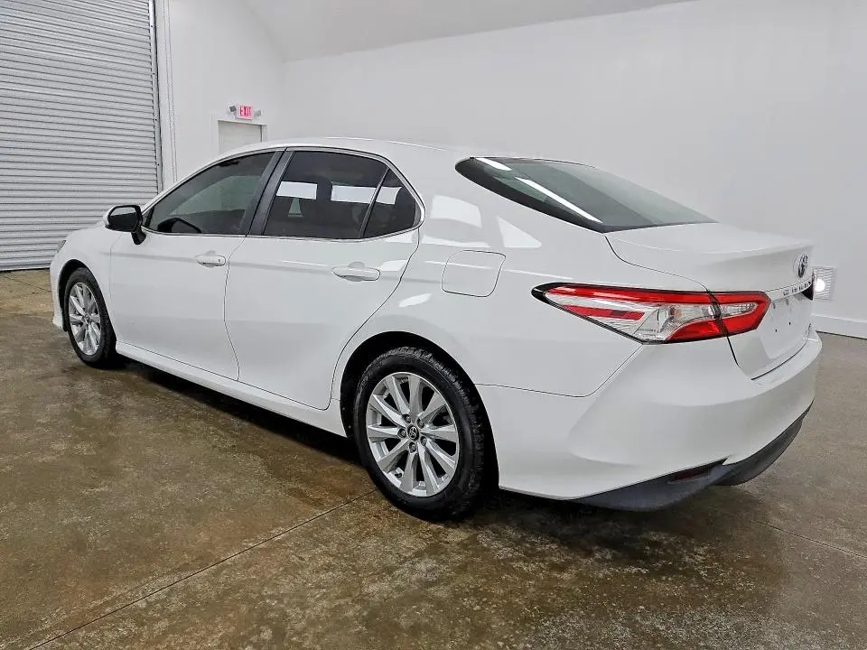 2018 TOYOTA CAMRY LE  