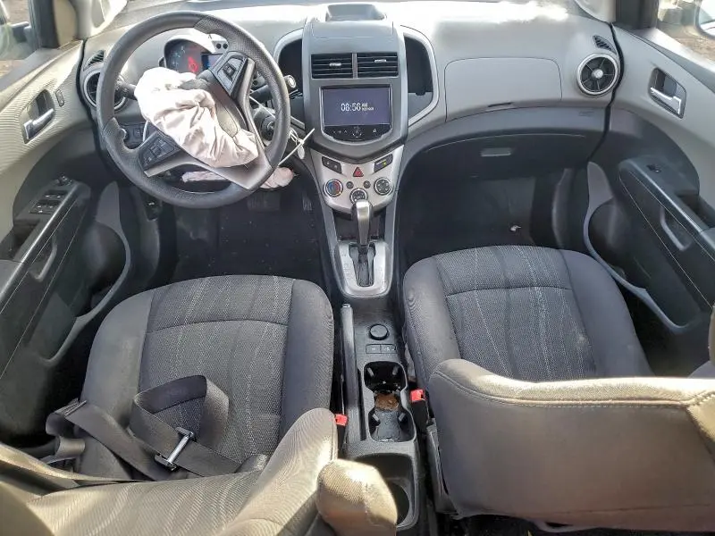 2015 CHEVROLET SONIC LT  