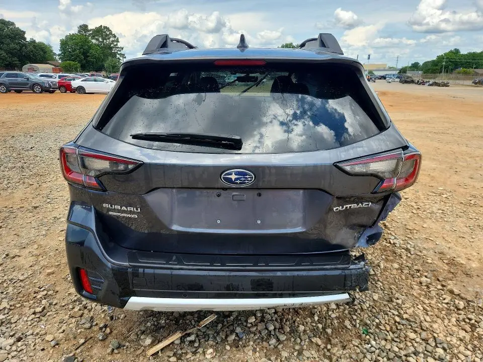 2022 SUBARU OUTBACK LIMITED  
