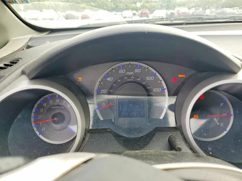 2011 HONDA FIT SPORT  