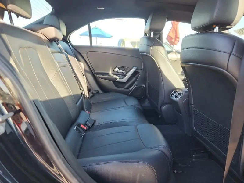 2019 MERCEDES-BENZ A 220  