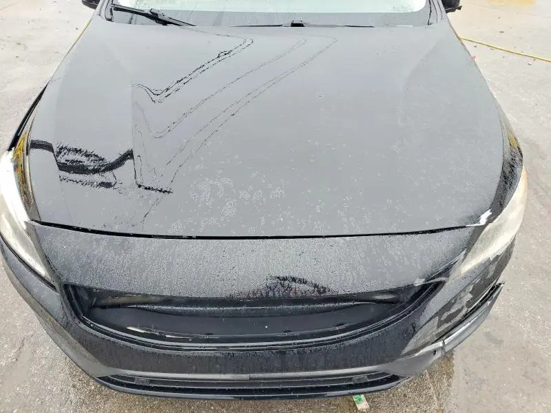 2015 VOLVO V60 PREMIER+  