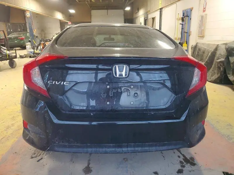 2018 HONDA CIVIC LX  