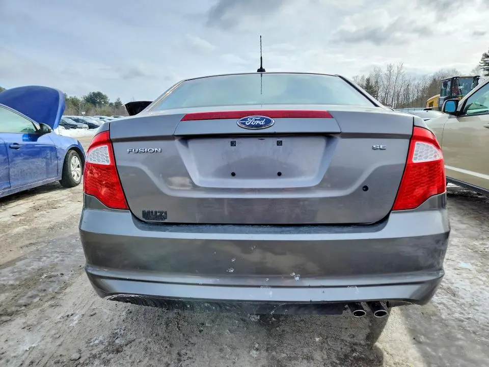 2010 FORD FUSION SE  
