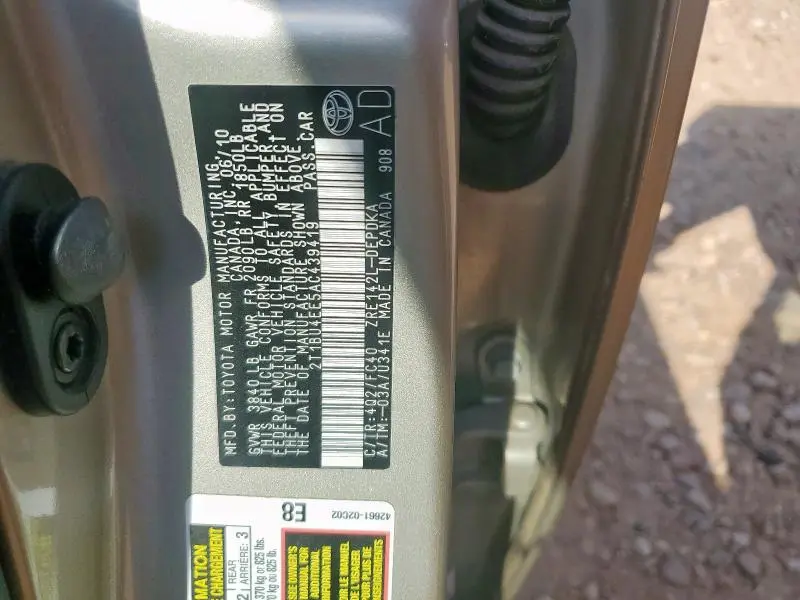 2010 TOYOTA COROLLA BASE  