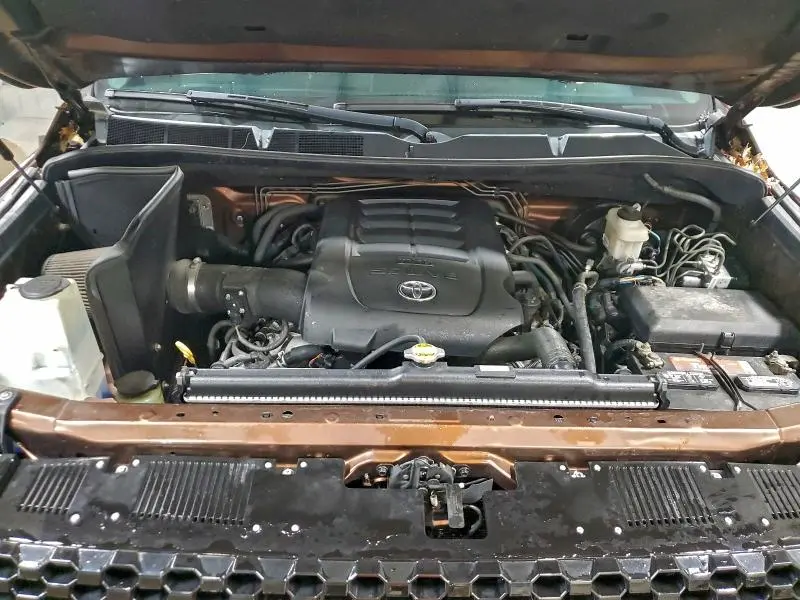 2014 TOYOTA TUNDRA CREWMAX PLATINUM  