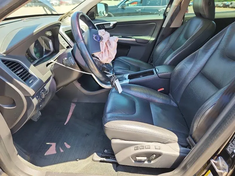 2014 VOLVO XC60 3.2  