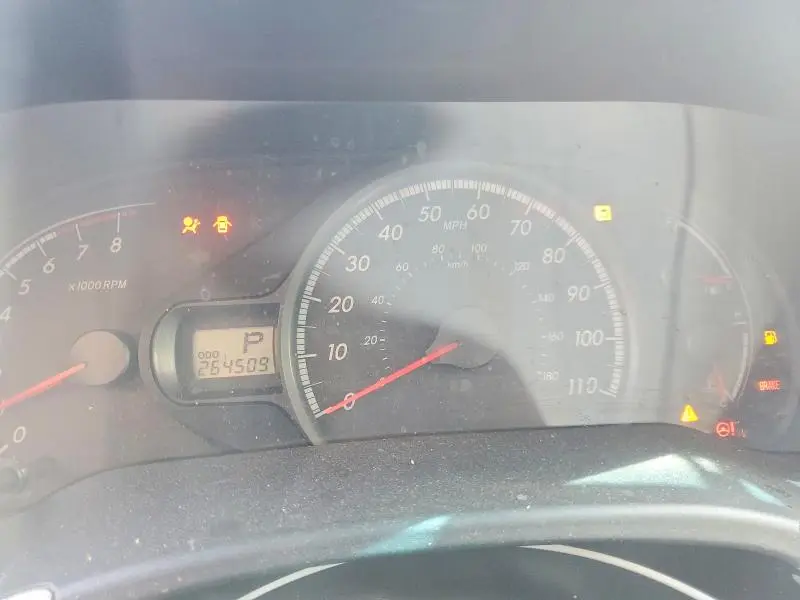 2012 TOYOTA SIENNA LE  