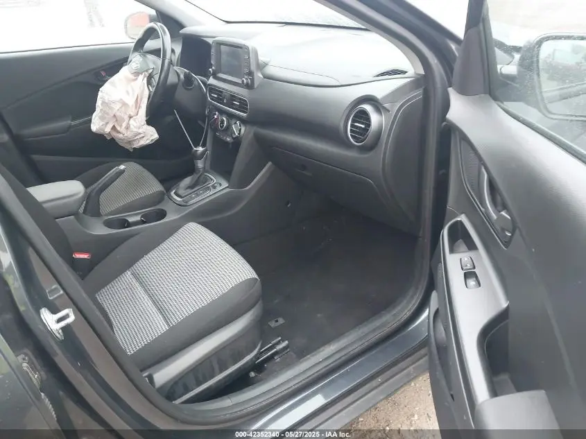 2021 HYUNDAI KONA SEL