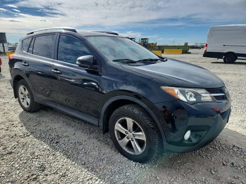 2013 TOYOTA RAV4 XLE  