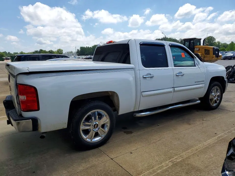 2013 CHEVROLET SILVERADO C1500 LT  