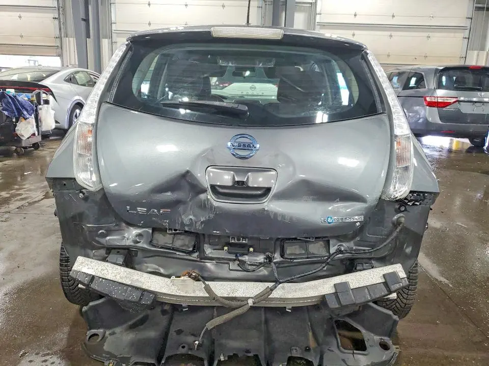 2017 NISSAN LEAF S  
