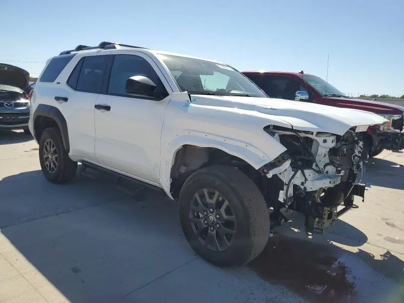 2025 TOYOTA 4RUNNER SR5  