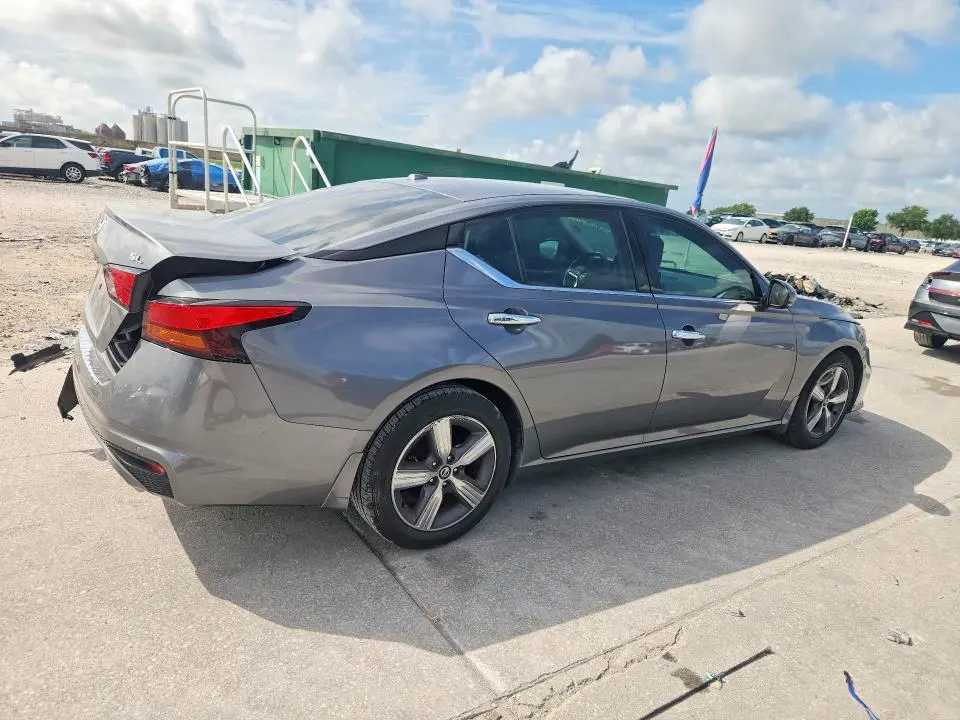 2019 NISSAN ALTIMA SL  