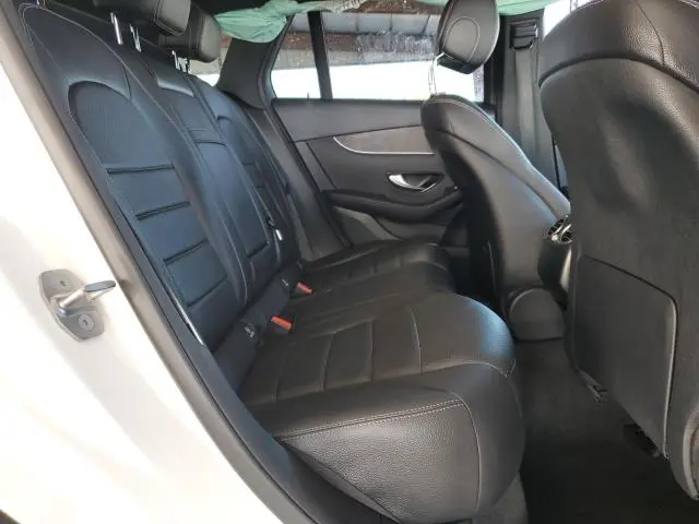 2020 MERCEDES-BENZ GLC 300  