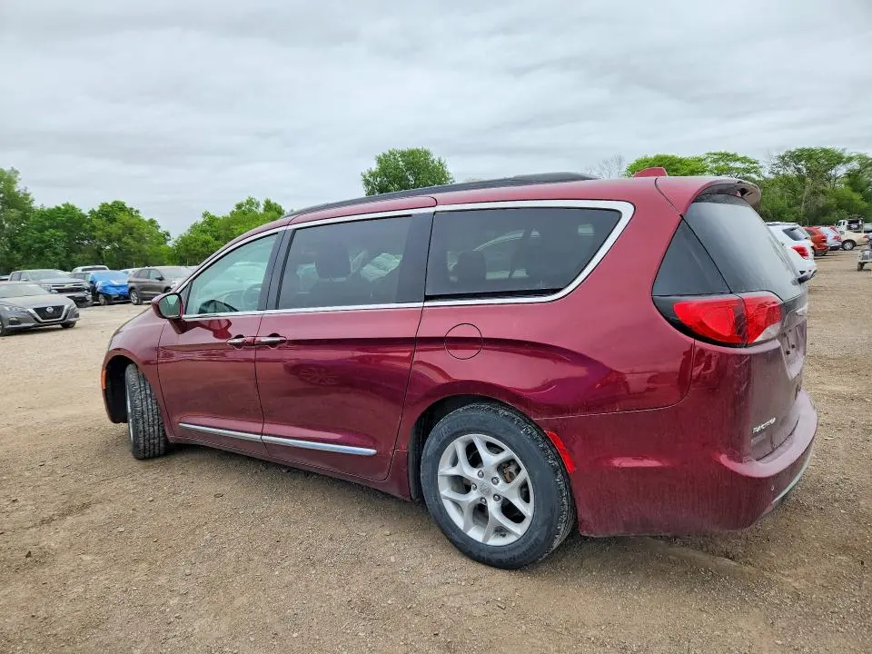 2017 CHRYSLER PACIFICA TOURING L  