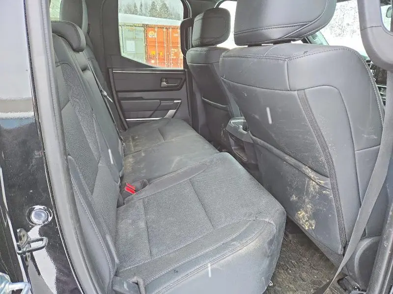 2025 TOYOTA TUNDRA DOUBLE CAB SR5  
