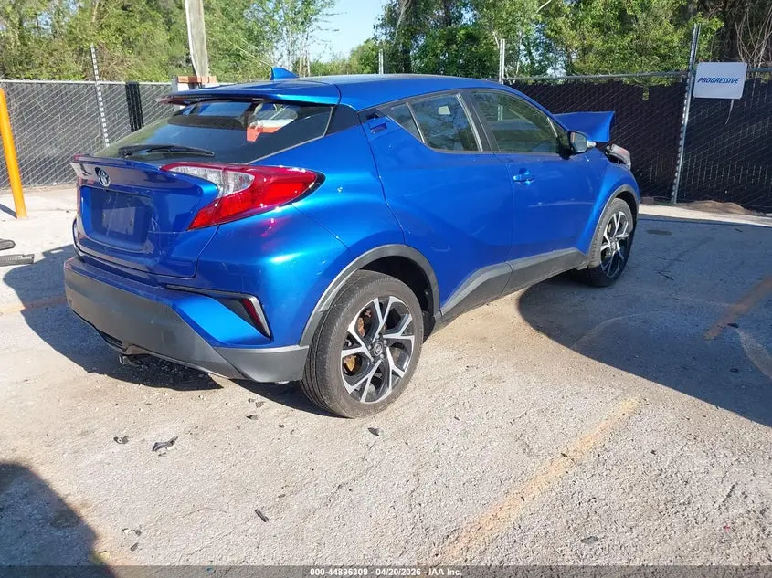 2018 TOYOTA C-HR XLE