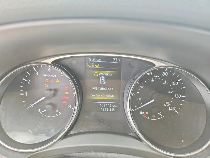 2015 NISSAN ROGUE SL  