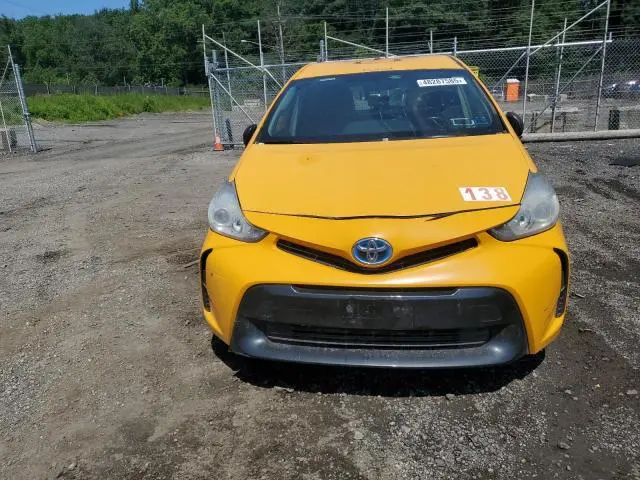2016 TOYOTA PRIUS V   