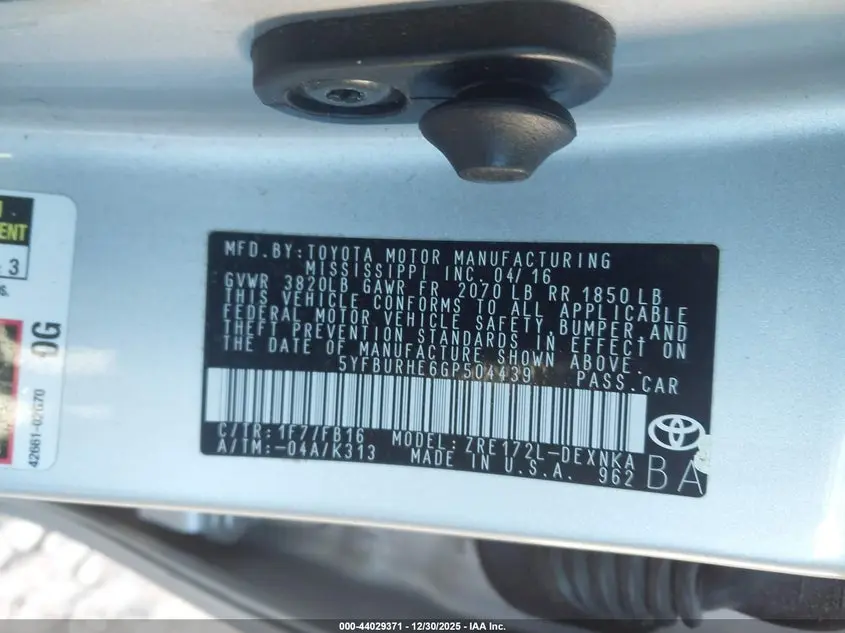 2016 TOYOTA COROLLA LE