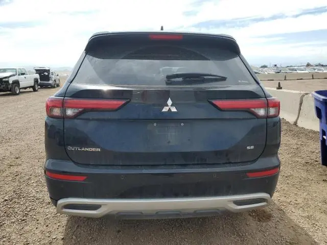 2024 MITSUBISHI OUTLANDER SE  