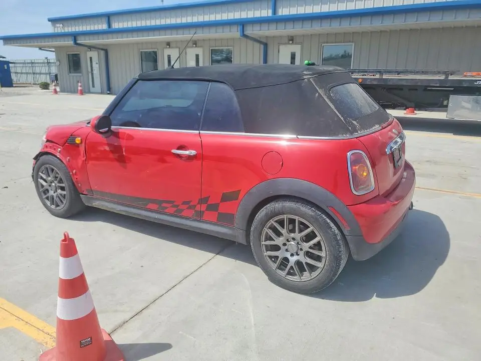 2010 MINI COOPER   